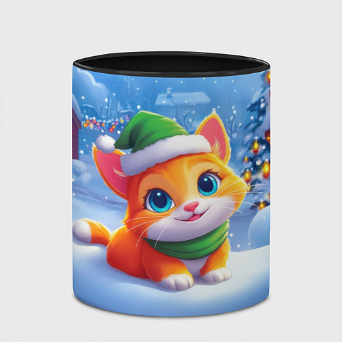 Кружка цветная Новогодний котенок в зеленой шапочке / 3D-Белый + черный – фото 2