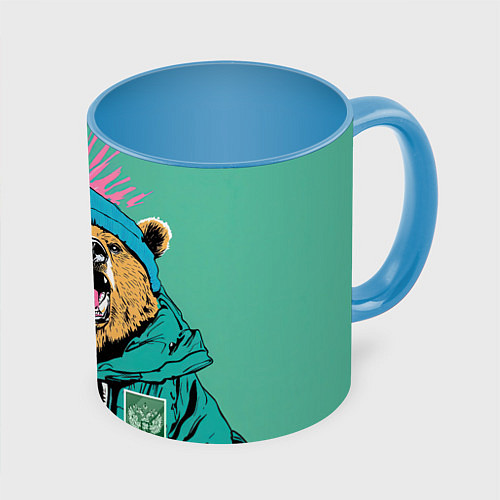 Кружка цветная Злой медведь в зимней одежде / 3D-Белый + небесно-голубой – фото 1
