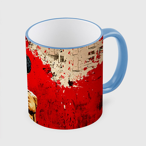 Кружка цветная Брюс Ли на красном / 3D-Небесно-голубой кант – фото 1