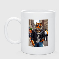 Кружка керамическая Cool tiger on the streets of New York - ai art, цвет: белый