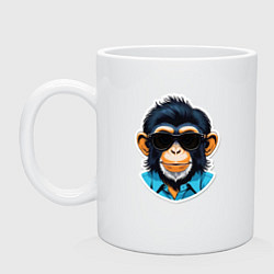 Кружка керамическая Портрет обезьяны в темных очках, цвет: белый