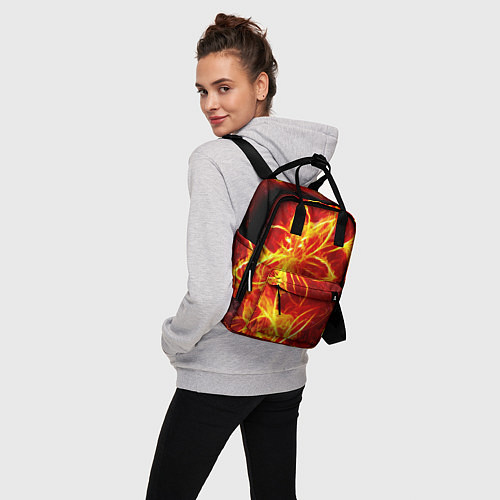 Женский рюкзак Цветок из огня на чёрном фоне / 3D-принт – фото 3