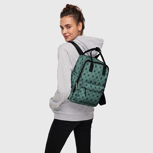 Женский рюкзак Зелёно-бежевый квадраты / 3D-принт – фото 3