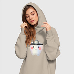 Женское худи-платье Подарок стоматологу, цвет: миндальный — фото 2