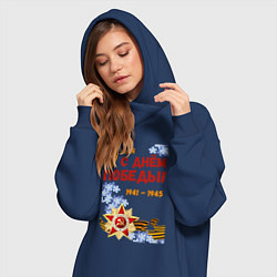 Женское худи-платье День Победы - 9 мая - георгиевская лента, цвет: тёмно-синий — фото 2