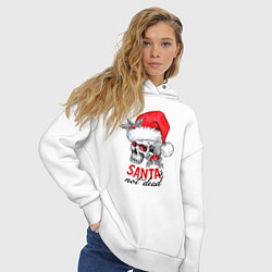 Толстовка оверсайз женская Santa is not dead, skull in red hat, holly, цвет: белый — фото 2
