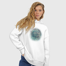 Толстовка оверсайз женская Мандала спокойствия в космосе, синяя, цвет: белый — фото 2