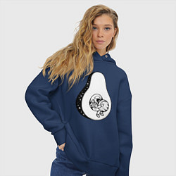 Толстовка оверсайз женская Космонавт и авокадо, цвет: тёмно-синий — фото 2