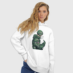 Толстовка оверсайз женская Русский солдат с белой кошечкой, цвет: белый — фото 2