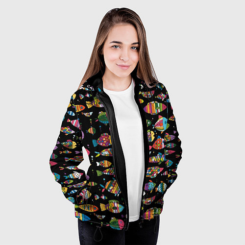 Женская куртка Разноцветные рыбы - черный фон / 3D-Черный – фото 3