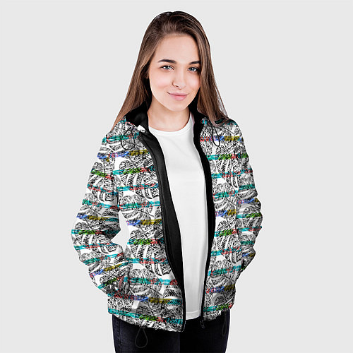 Женская куртка Черно -белые листья монстеры на цветных полосах / 3D-Черный – фото 3