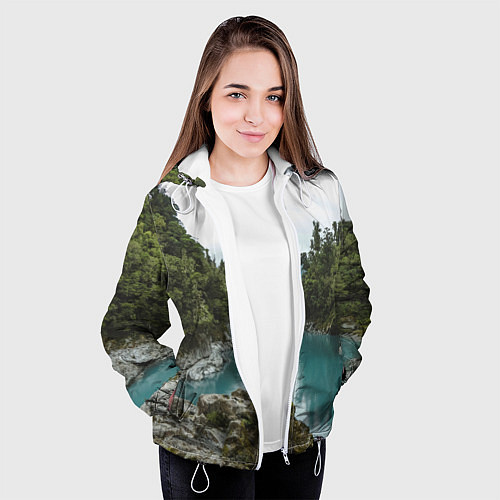 Женская куртка Река, лес и скалы / 3D-Белый – фото 3