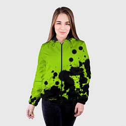 Куртка с капюшоном женская Чёрные кляксы на зелёном фоне, цвет: 3D-черный — фото 2