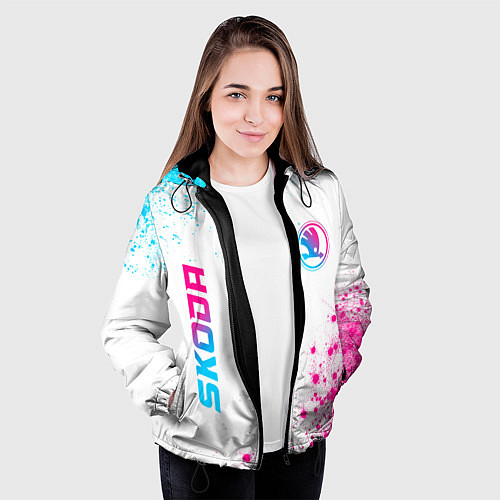Женская куртка Skoda neon gradient style: надпись, символ / 3D-Черный – фото 3