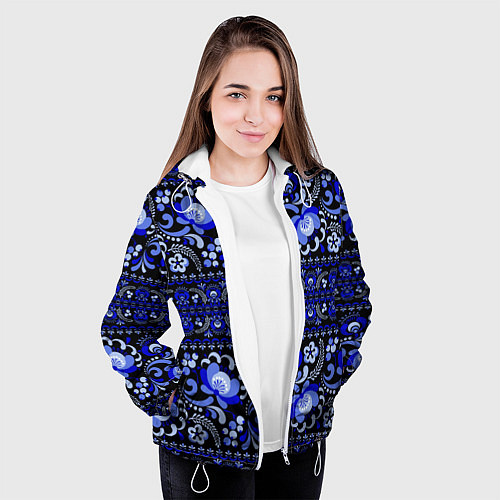 Женская куртка Новогодняя гжельская роспись цветами на чёрном фон / 3D-Белый – фото 3