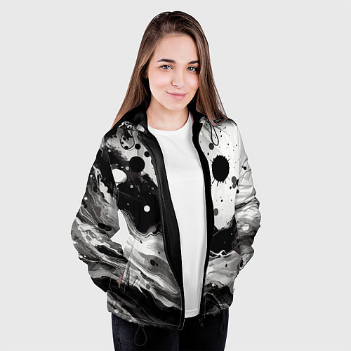 Женская куртка Чёрно-белая абстракция - кляксы / 3D-Черный – фото 3