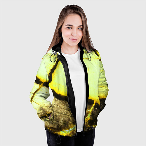 Женская куртка Трещины на абстрактном жёлтом фоне / 3D-Черный – фото 3