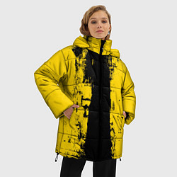 Куртка зимняя женская Вертикальная черно-желтая полоса Cyberpunk 2077, цвет: 3D-черный — фото 2