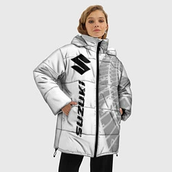 Куртка зимняя женская Suzuki speed на светлом фоне со следами шин: по-ве, цвет: 3D-черный — фото 2