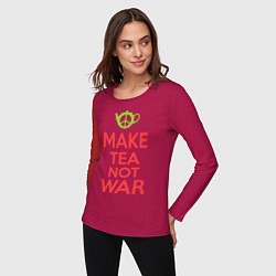 Лонгслив хлопковый женский Make tea not war, цвет: маджента — фото 2