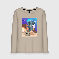 Лонгслив хлопковый женский Слон и пирамиды, цвет: миндальный
