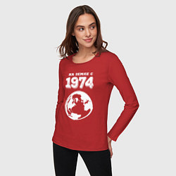 Лонгслив хлопковый женский На Земле с 1974 с краской на темном, цвет: красный — фото 2