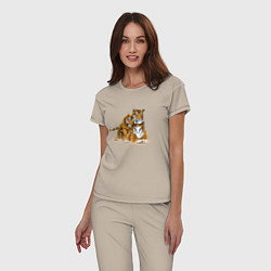 Пижама хлопковая женская Тигрица с игривым тигрёнком, цвет: миндальный — фото 2