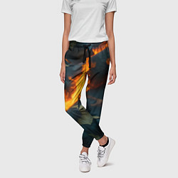 Брюки женские Огонь на камуфляжной ткани, цвет: 3D-принт — фото 2