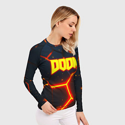 Рашгард женский Doom плиты лого в огне, цвет: 3D-принт — фото 2