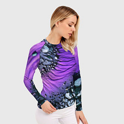 Рашгард женский Камни и фиолетовая земля, цвет: 3D-принт — фото 2