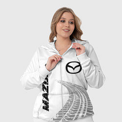 Женский 3D-костюм Mazda speed на светлом фоне со следами шин вертика, цвет: 3D-белый — фото 2