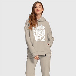 Женский костюм оверсайз Stencil white logo, цвет: миндальный — фото 2