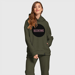 Женский костюм оверсайз Black pink - logotype - group - South Korea, цвет: хаки — фото 2