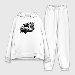 Женский костюм оверсайз Скорая помощь граффити