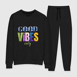 Женский костюм  Good vibes only