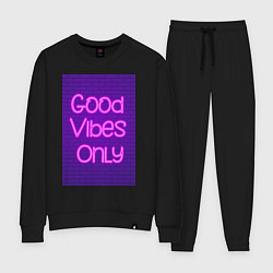 Костюм хлопковый женский Неоновая надпись good vibes only и кирпичная стена, цвет: черный