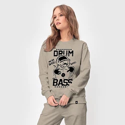 Костюм хлопковый женский Drum n Bass: More Bass, цвет: миндальный — фото 2