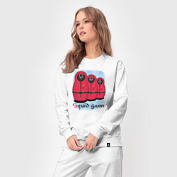 Костюм хлопковый женский Squid game matryoshka edition, цвет: белый — фото 2