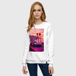 Свитшот хлопковый женский Суперкар едет около океана, цвет: белый — фото 2