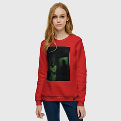Свитшот хлопковый женский Испуганная девушка прячется за дверью морга хоррор, цвет: красный — фото 2