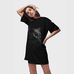 Футболка женская длинная Черна кошка с изумрудными глазами, цвет: 3D-принт — фото 2