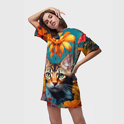 Футболка женская длинная Дикая кошка в цветах, цвет: 3D-принт — фото 2