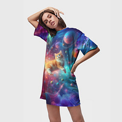 Футболка женская длинная Рыжий космический котёнок - неоновое свечение, цвет: 3D-принт — фото 2