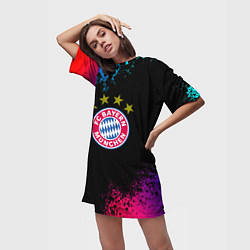 Футболка женская длинная Бавария Мюнхен краски неон градиент, цвет: 3D-принт — фото 2