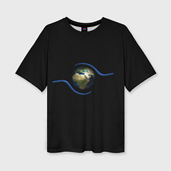 Женская футболка оверсайз Планета Земля в руках человека