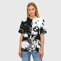 Футболка оверсайз женская BMW черно белые краски, цвет: 3D-принт — фото 2