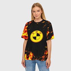 Футболка оверсайз женская BMW огненные краски, цвет: 3D-принт — фото 2