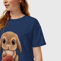 Футболка оверсайз женская Кролик Баскетболист, цвет: тёмно-синий — фото 2