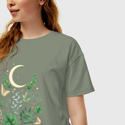 Футболка оверсайз женская Луна, грибы, листья и бабочки, цвет: авокадо — фото 2
