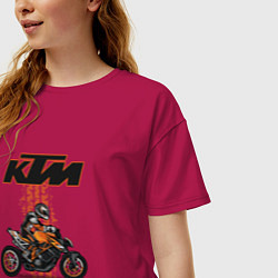 Футболка оверсайз женская KTM Moto theme, цвет: маджента — фото 2